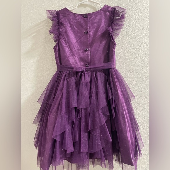 Girls Formal Dress 👗 Purple Size 7, 3 Layer Skirt for fullness, Tule & Sequins - Picture 2 of 6